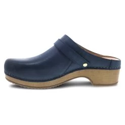 Dansko Berry Navy Burnished Full Grain 10 Dansko Berry Navy Burnished Full Grain -Dansko Footwear Outlet Store 9421541600 SDL
