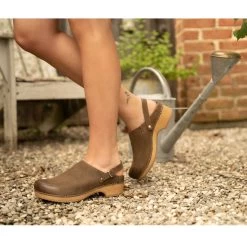 Dansko Berry Mushroom Burnished Nubuck 16 Dansko Berry Mushroom Burnished Nubuck -Dansko Footwear Outlet Store Barnes PDP Berry mushroom strap